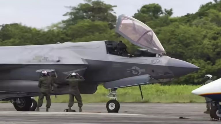 us-air-force-ex-major-arrested-training-chinese-air-force-fbi-warning